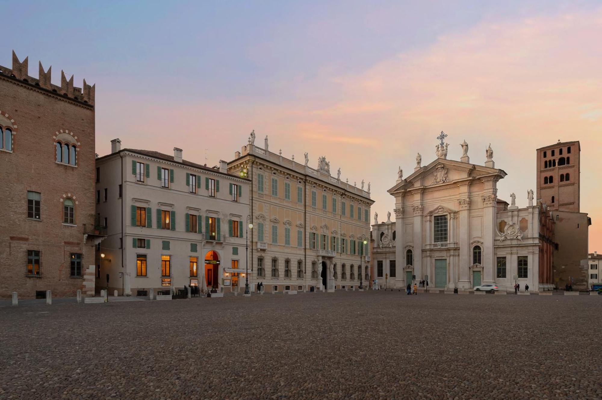 Ca Uberti Home Boutique Mantova Kültér fotó